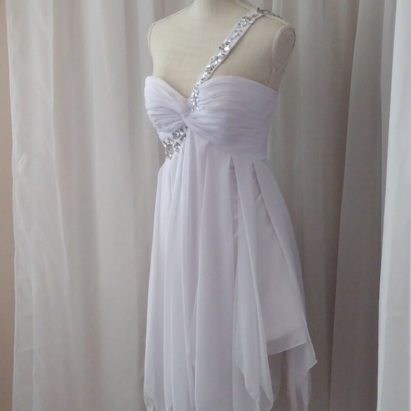 Bridal/Prom/Party/Formal Dress. See measurements - Picture 3 of 8